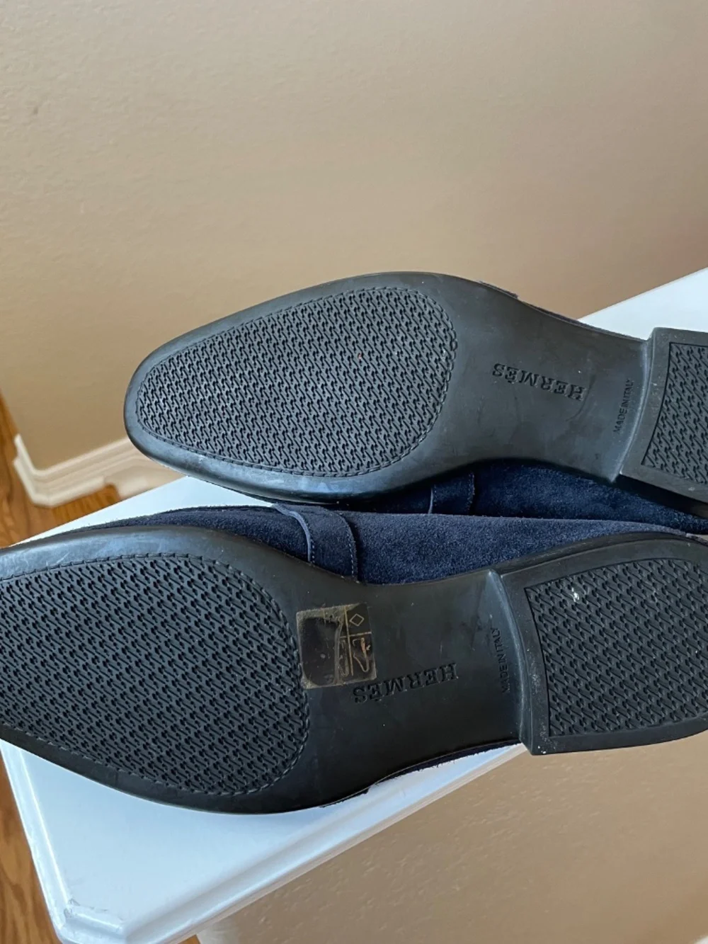 Hermès Monterey Midnight Navy Suede H Buckle Loafers 40.5 (7.5)
